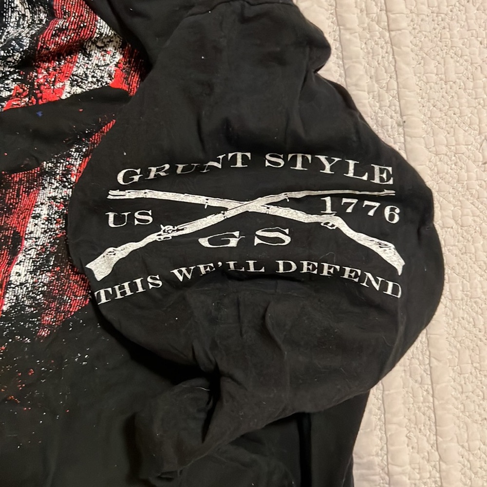 Shirt - Picture 2 of 2